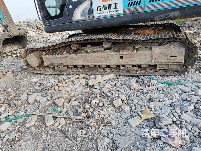 单侧履带整体（整机外观）