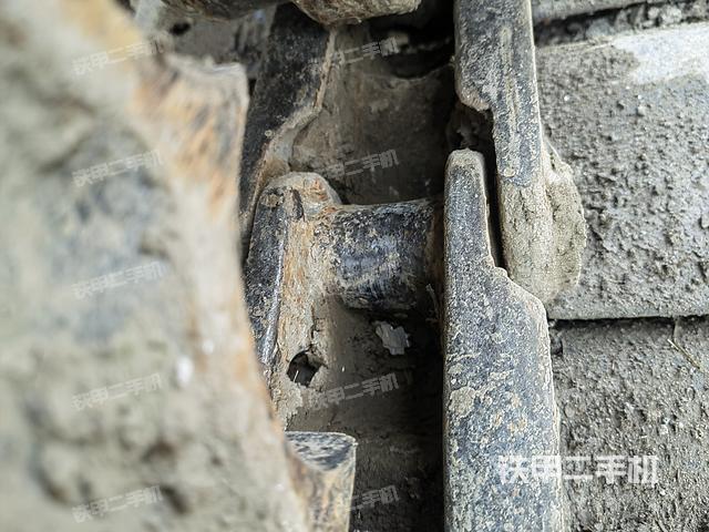 单侧履带整体（整机外观）