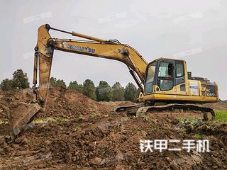 青岛小松PC210LC-8挖掘机实拍图片