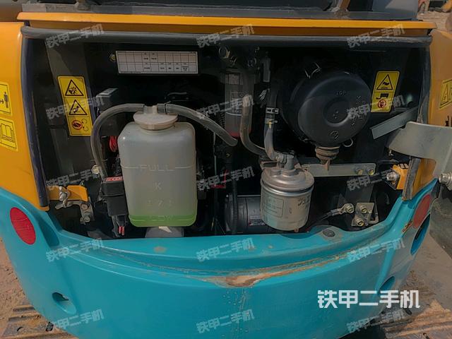 水箱+風(fēng)扇特寫(上車部件) 水箱+風(fēng)扇特寫(上車部件)