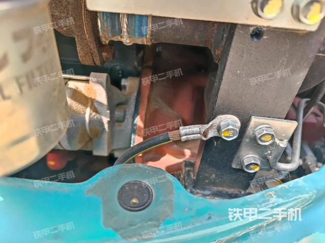 液壓泵室(大件艙室) 液壓泵室(大件艙室)