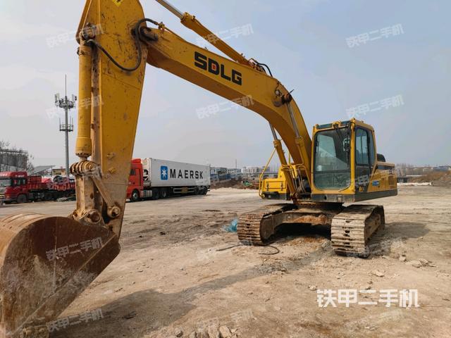 左后45(整機(jī)外觀) 左后45(整機(jī)外觀)