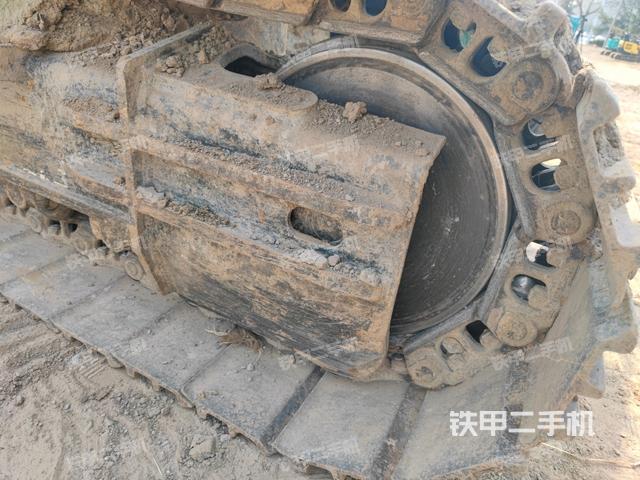 左導(dǎo)向輪(行走機構(gòu)) 左導(dǎo)向輪(行走機構(gòu))