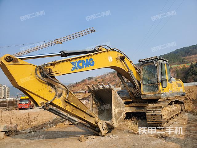 徐工XE305D挖掘机