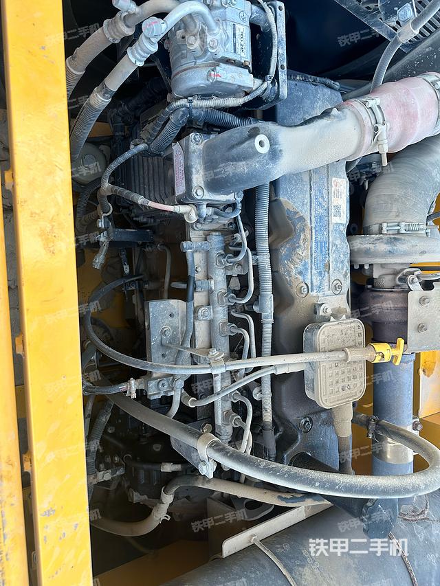 发动机整体俯视（整机外观）