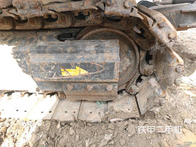 左側履帶整體?（行走機構）