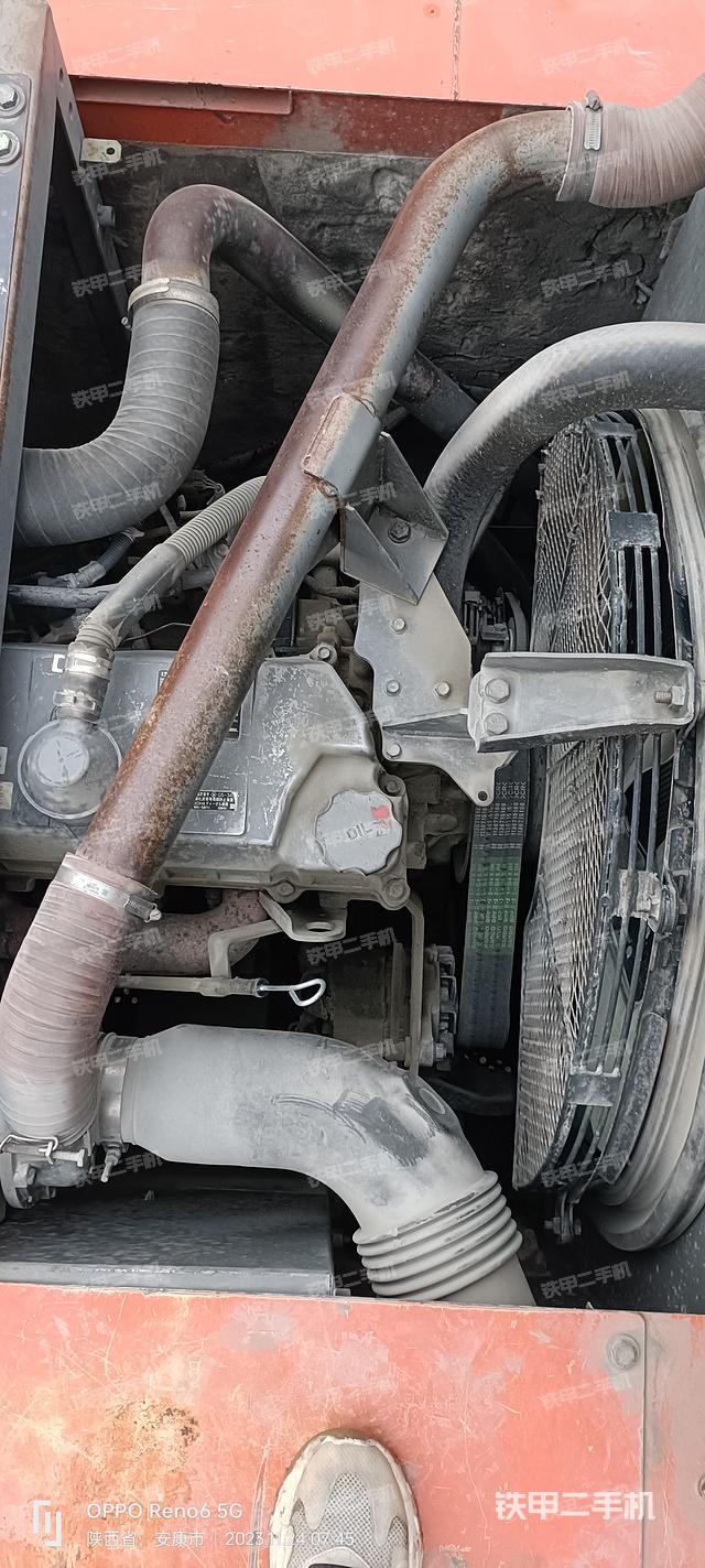 发动机整体俯视（整机外观）