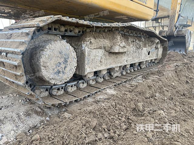 单侧履带整体（整机外观）