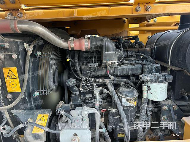 发动机整体俯视（整机外观）