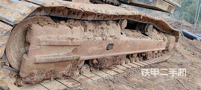 单侧履带整体（整机外观）