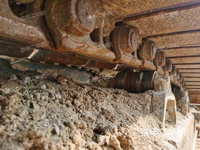 右側(cè)行走馬達(dá)蓋板（行走機(jī)構(gòu)）