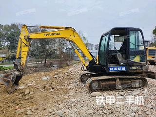 四川-甘孜藏族自治州二手现代R60-7挖掘机实拍照片