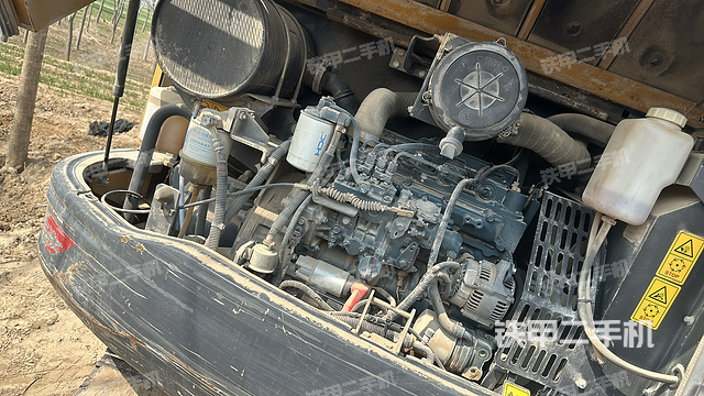 发动机整体俯视（整机外观）