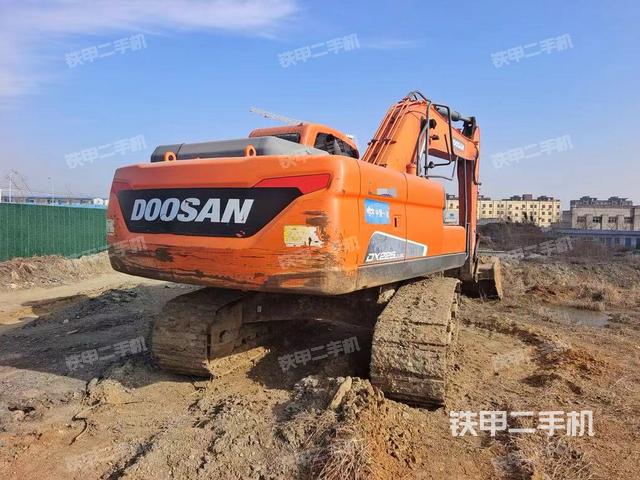 整机右后45°（整机外观）