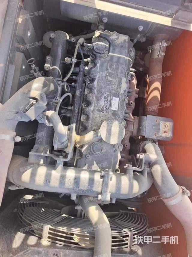 发动机整体俯视（整机外观）