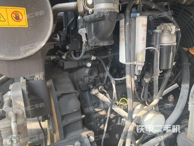 发动机整体俯视（整机外观）