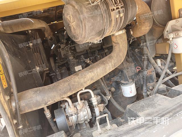 发动机整体俯视（整机外观）