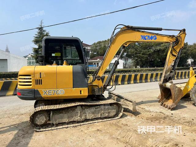 整机右后45°（整机外观）