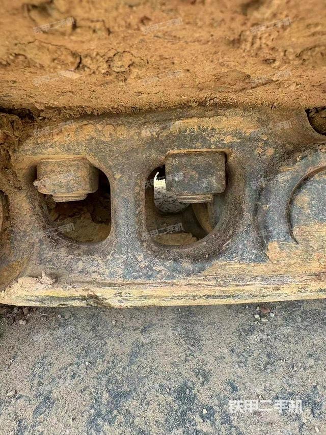 单侧履带整体（整机外观）