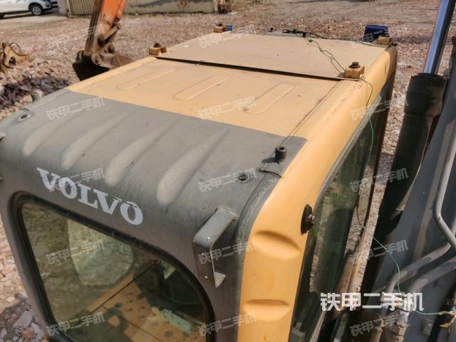 駕駛室頂部俯視（上車部件）