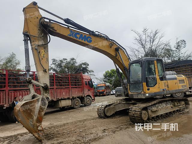 徐工XE215D挖掘机