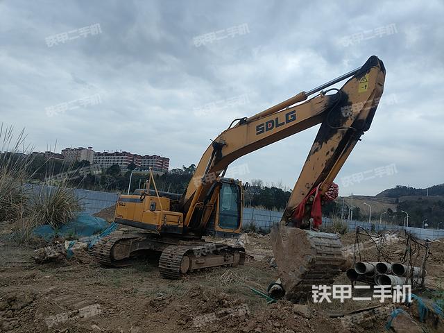 山东临工E6210F挖掘机
