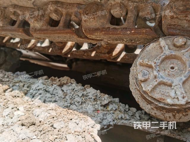 左導(dǎo)向輪（行走機(jī)構(gòu)）