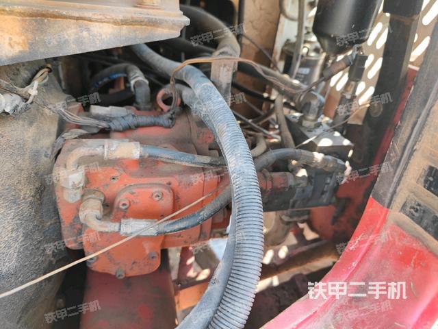 液壓泵室（大件艙室）