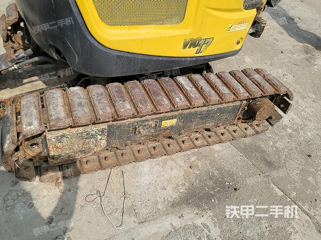 单侧履带整体（整机外观）