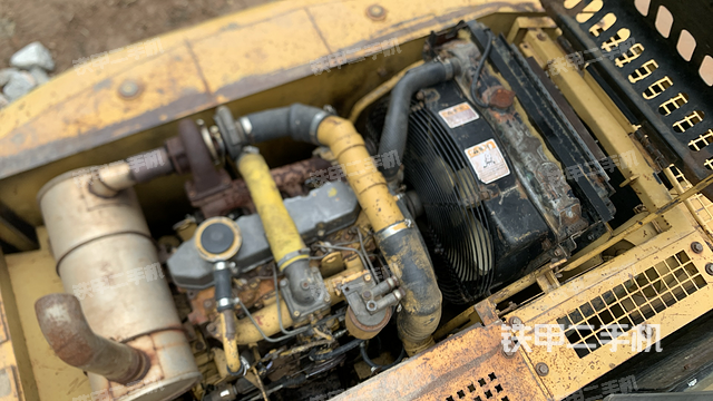 发动机整体俯视（整机外观）