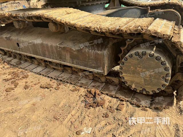 单侧履带整体（整机外观）