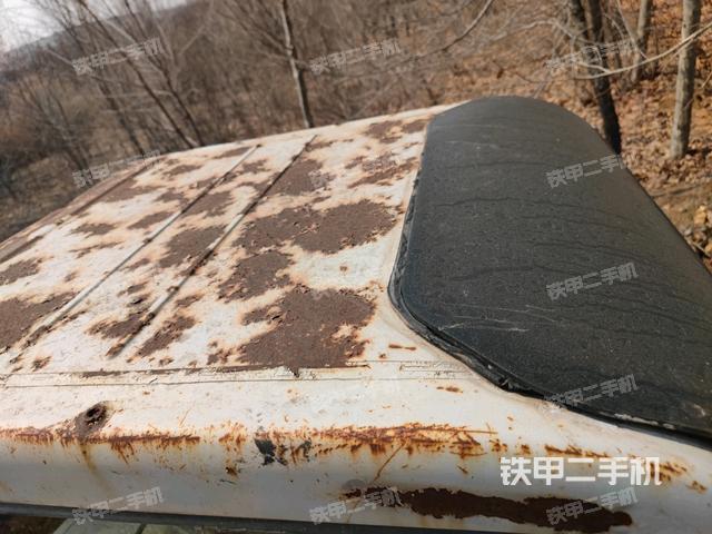 頂棚整體（駕駛室部分）