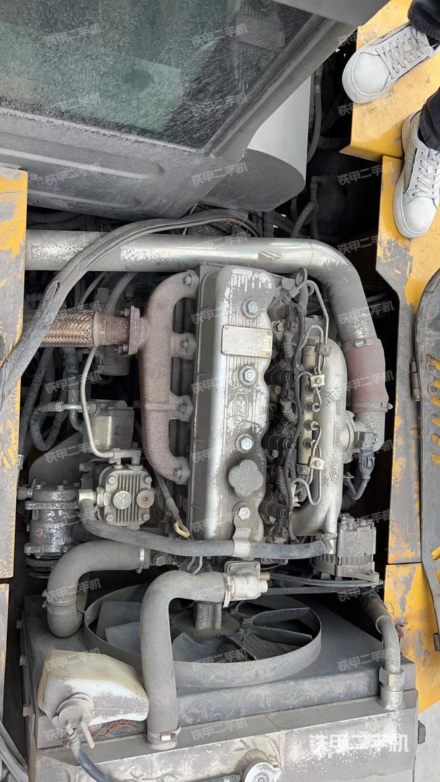 发动机整体俯视（整机外观）