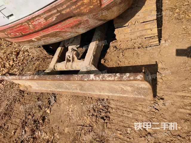 左側(cè)行走馬達(dá)蓋板（行走機(jī)構(gòu)）