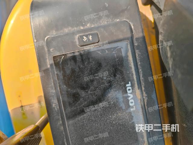 顯示屏?(駕駛室部分) 顯示屏?(駕駛室部分)