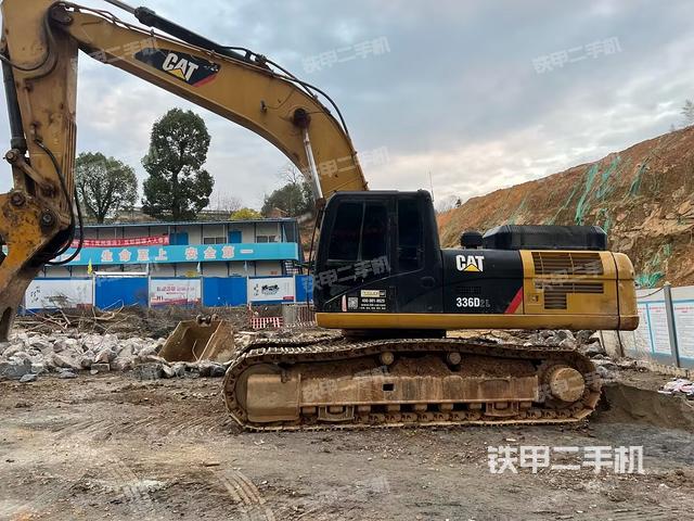 整机右后45°（整机外观）