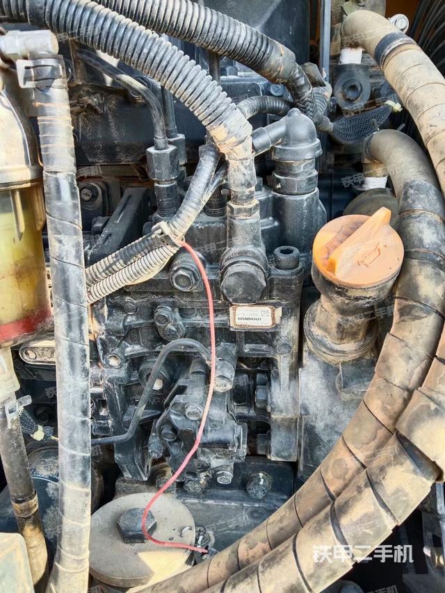 发动机整体俯视（整机外观）