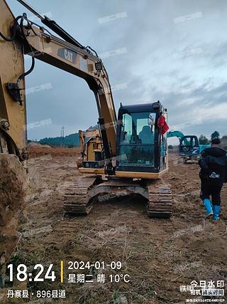贵州-黔东南苗族侗族自治州二手卡特彼勒307E2小型液压挖掘机实拍照片