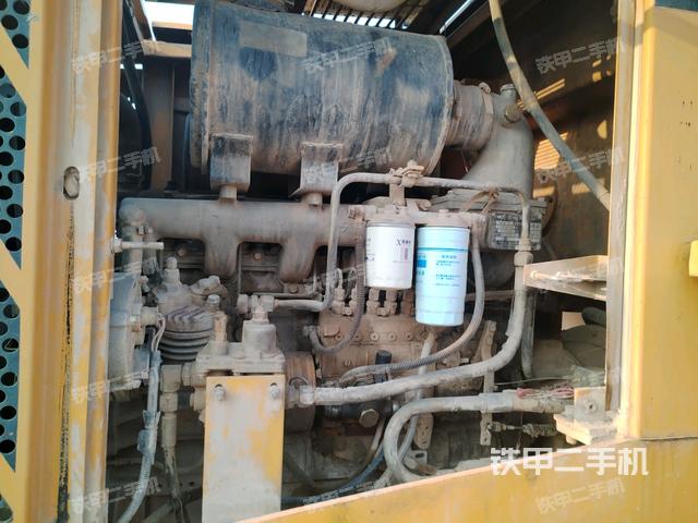 發(fā)動機(jī)側(cè)面1（動力系統(tǒng)）