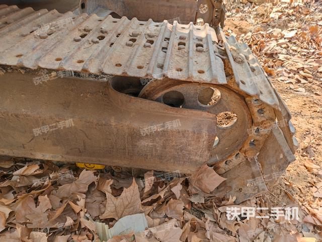 左側履帶整體?（行走機構）