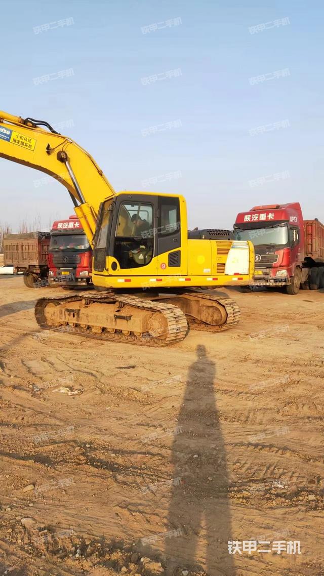 驾驶室顶部（整机外观）