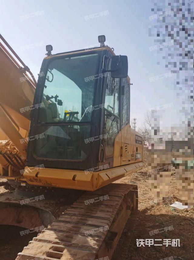 驾驶室整体（整机外观）