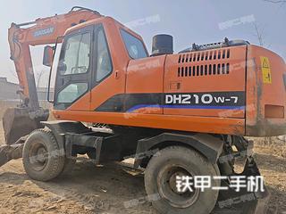 晋中斗山DH210W-7挖掘机实拍图片