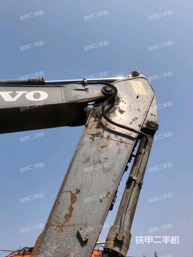 大臂整體?右側(cè)（工作和回轉(zhuǎn)裝置）