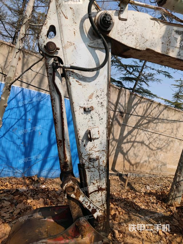 小臂整體左后（工作和回轉裝置）