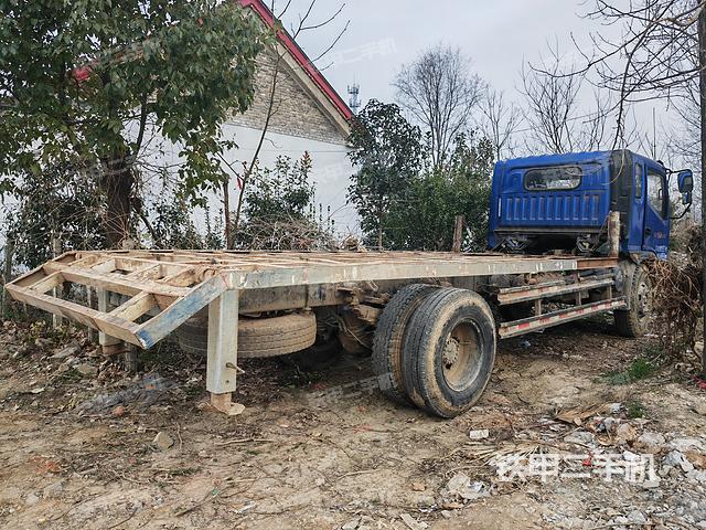 整机左侧（设备外观及核心部件）