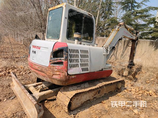 竹內(nèi)TB160C挖掘機(jī)