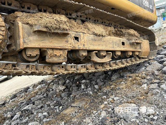 单侧履带整体（整机外观）