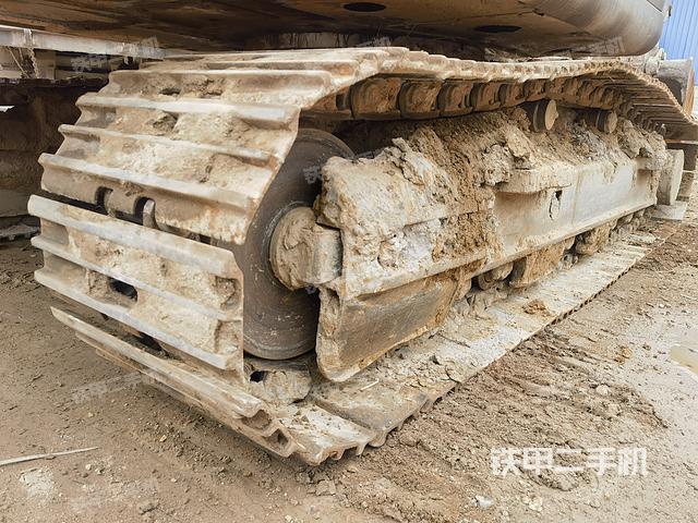 单侧履带整体（整机外观）