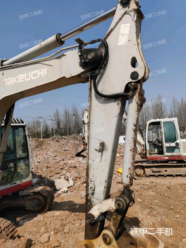 小臂整體右前（工作和回轉(zhuǎn)裝置）